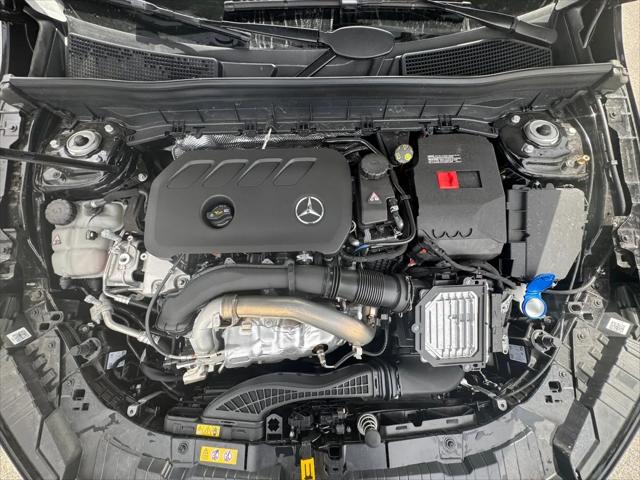 2026 Mercedes-Benz GLB 4MATIC