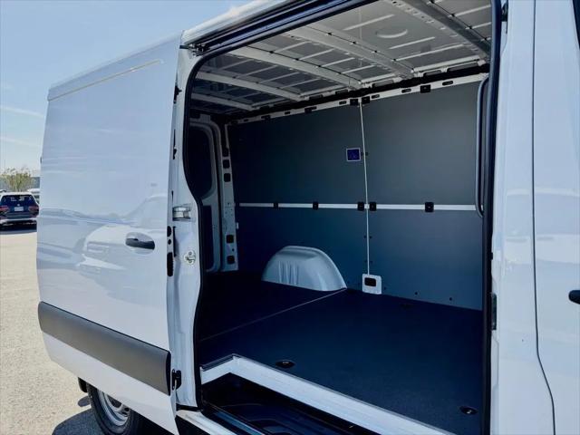 2026 Mercedes-Benz Sprinter 2500 Standard Roof 4-Cyl Diesel