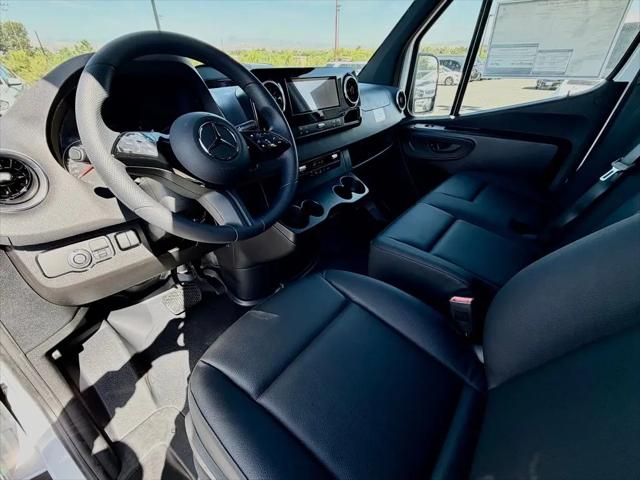2026 Mercedes-Benz Sprinter 2500 Standard Roof 4-Cyl Diesel