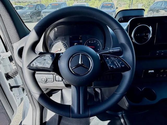 2026 Mercedes-Benz Sprinter 2500 Standard Roof 4-Cyl Diesel