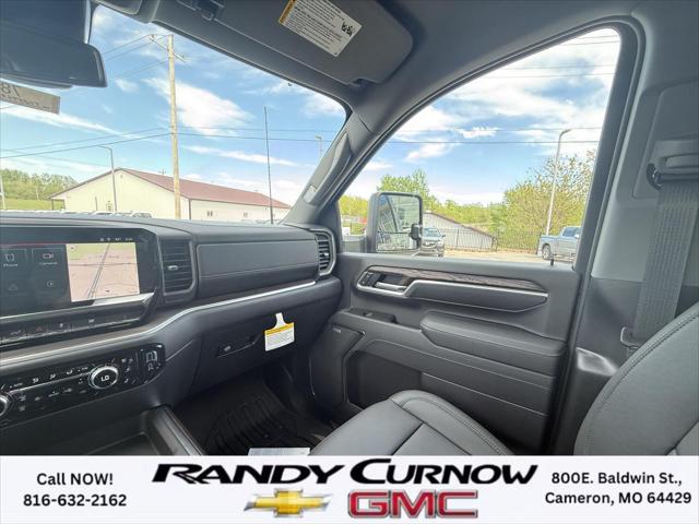 2026 GMC Sierra 2500HD Crew Cab, Standard Bed, SLT, 4WD