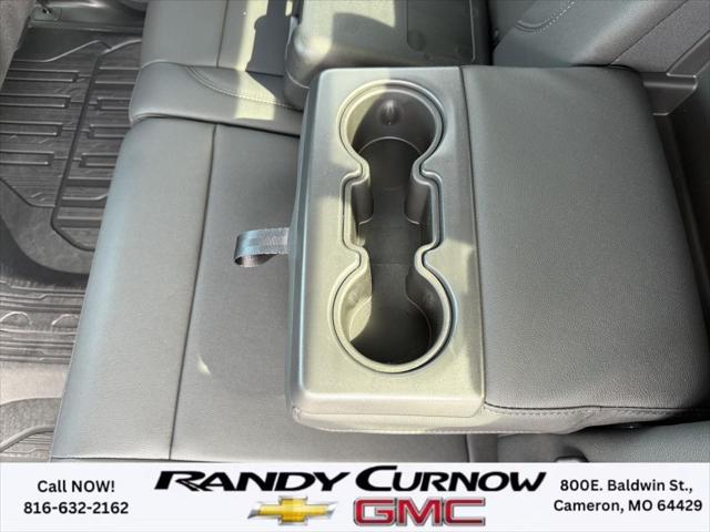 2026 GMC Sierra 2500HD Crew Cab, Standard Bed, SLT, 4WD