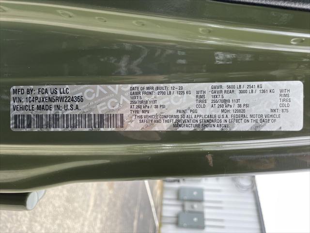 2024 Jeep Wrangler 4-Door Sahara 4x4