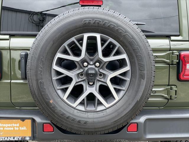 2024 Jeep Wrangler 4-Door Sahara 4x4
