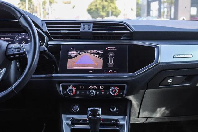 2020 Audi Q3 Premium 45 TFSI S line quattro Tiptronic
