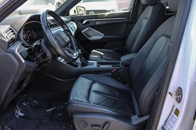 2020 Audi Q3 Premium 45 TFSI S line quattro Tiptronic