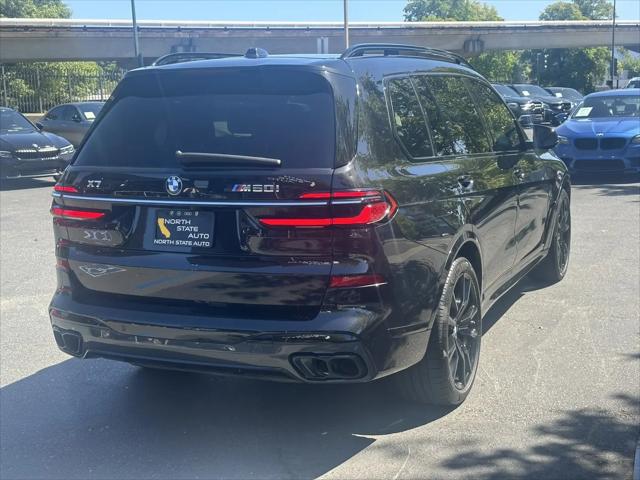 2023 BMW X7 M60i