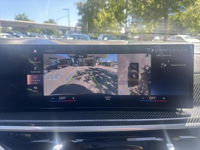 2023 BMW X7 M60i