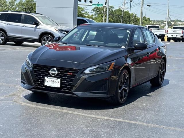 2023 Nissan Altima SR FWD