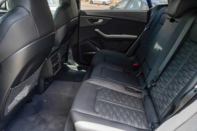 2026 Audi RS Q8 performance quattro tiptronic