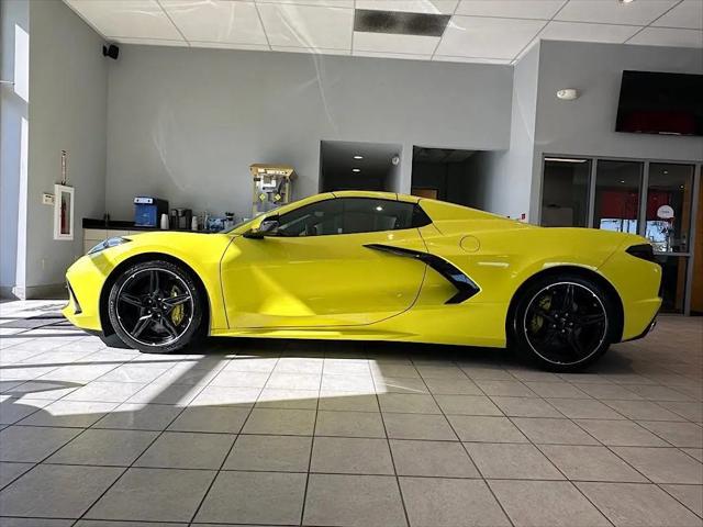 2021 Chevrolet Corvette Stingray RWD Convertible 2LT