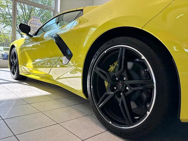 2021 Chevrolet Corvette Stingray RWD Convertible 2LT