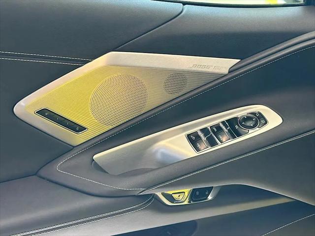 2021 Chevrolet Corvette Stingray RWD Convertible 2LT