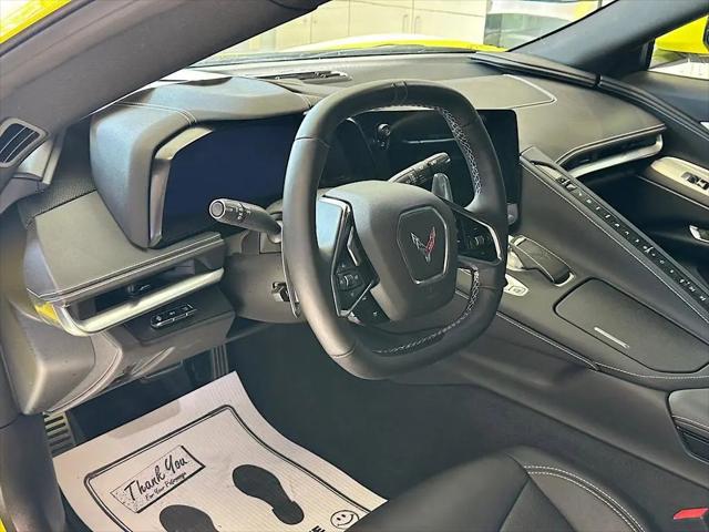 2021 Chevrolet Corvette Stingray RWD Convertible 2LT