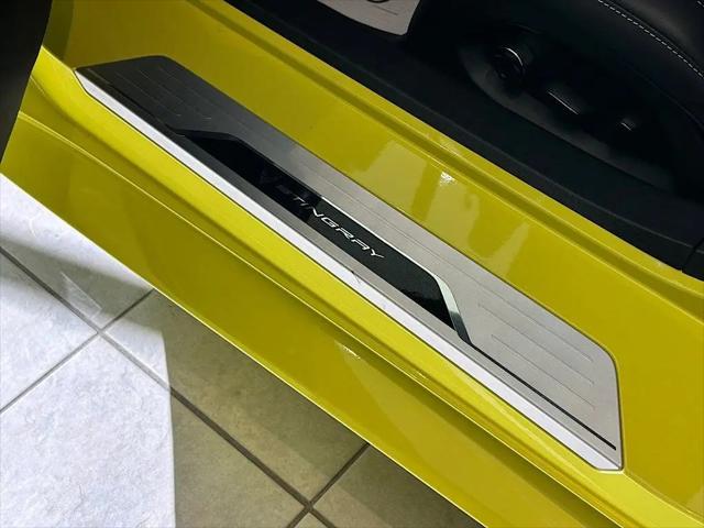 2021 Chevrolet Corvette Stingray RWD Convertible 2LT