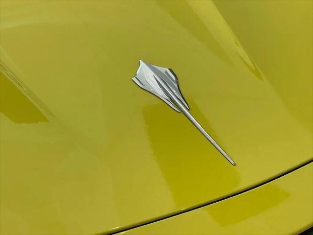 2021 Chevrolet Corvette Stingray RWD Convertible 2LT