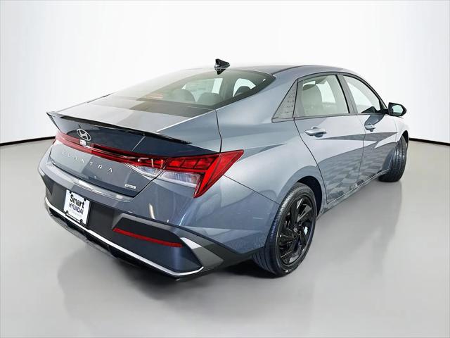 2026 Hyundai Elantra Hybrid SEL Sport