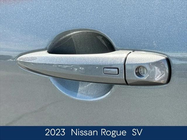 2023 Nissan Rogue SV FWD