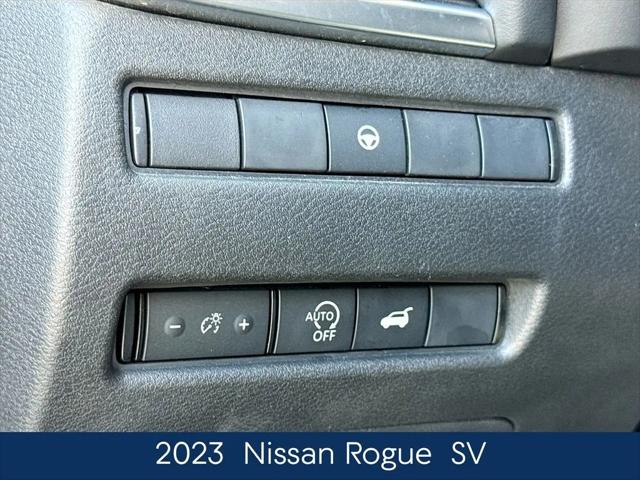 2023 Nissan Rogue SV FWD