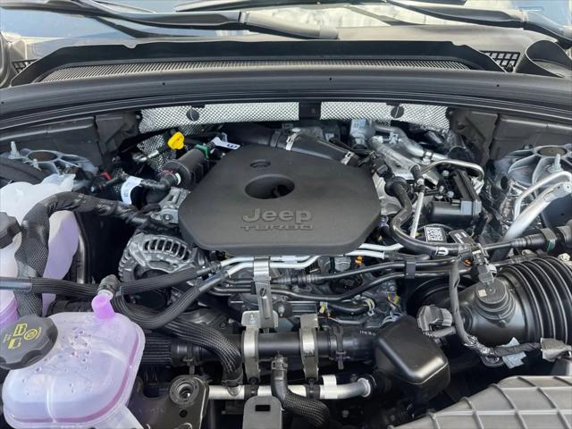 2026 Jeep Grand Cherokee L Altitude 4x2