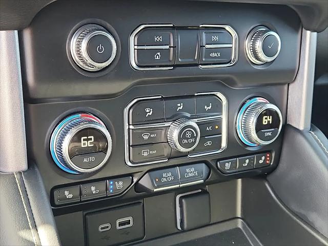 2024 GMC Yukon 4WD SLT