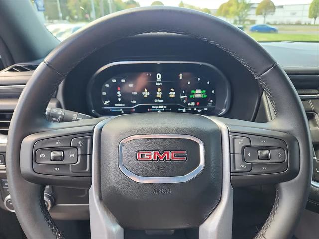 2024 GMC Yukon 4WD SLT