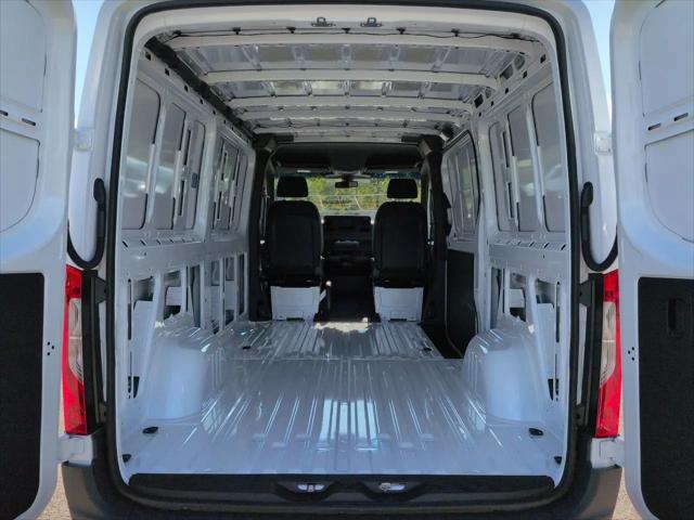 2026 Mercedes-Benz Sprinter 2500 Standard Roof 4-Cyl Diesel