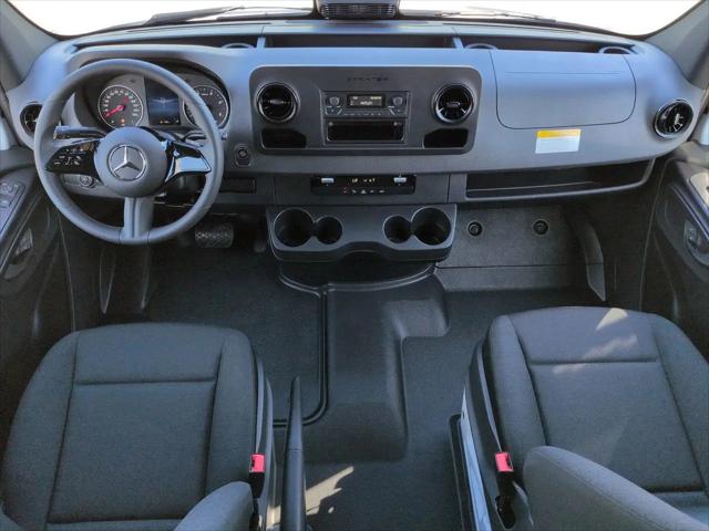 2026 Mercedes-Benz Sprinter 2500 Standard Roof 4-Cyl Diesel