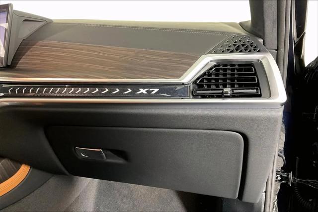 2027 BMW X7 xDrive40i