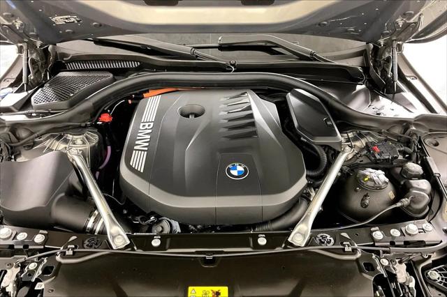 2027 BMW 5 Series 550e xDrive