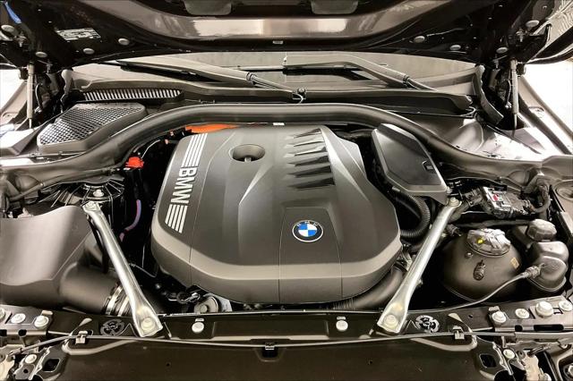 2027 BMW 5 Series 550e xDrive