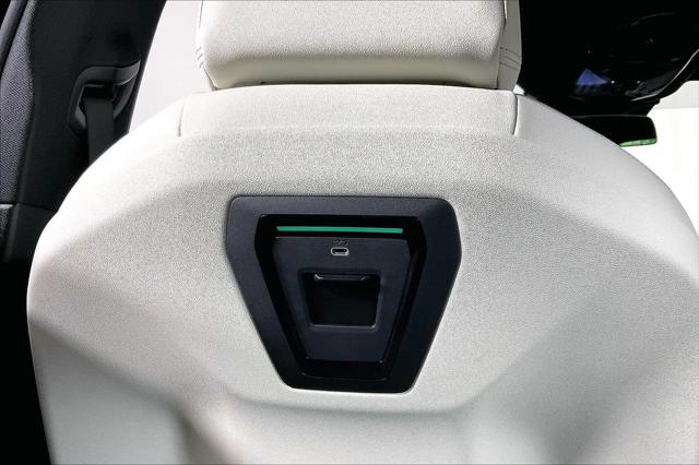 2027 BMW 5 Series 550e xDrive