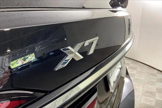 2027 BMW X7 xDrive40i