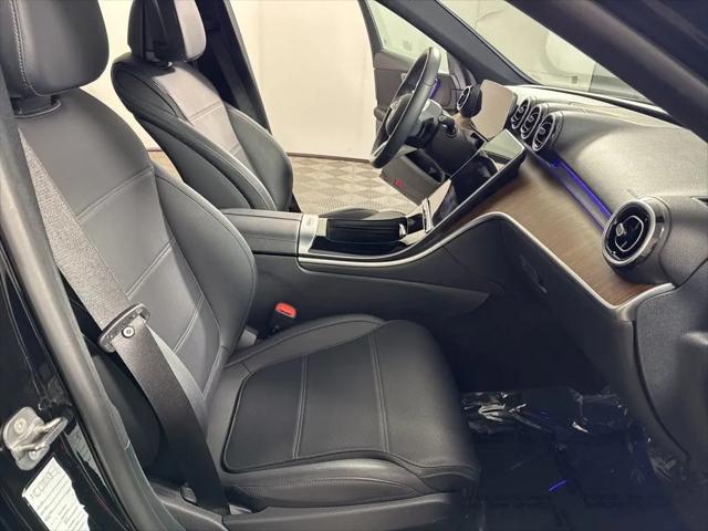 2025 Mercedes-Benz C-CLASS C 300 C 300
