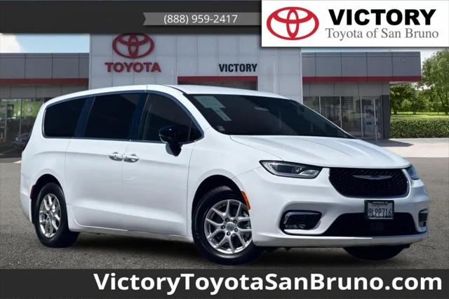 2024 Chrysler Pacifica Touring L for sale in San Bruno, CA