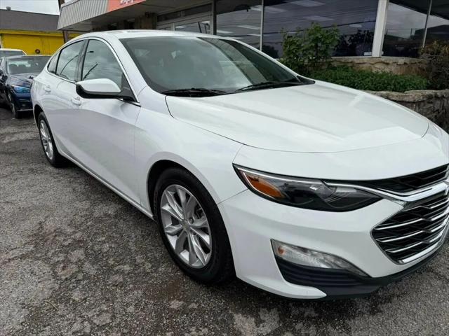 2022 Chevrolet Malibu FWD LT