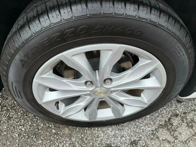 2022 Chevrolet Malibu FWD LT