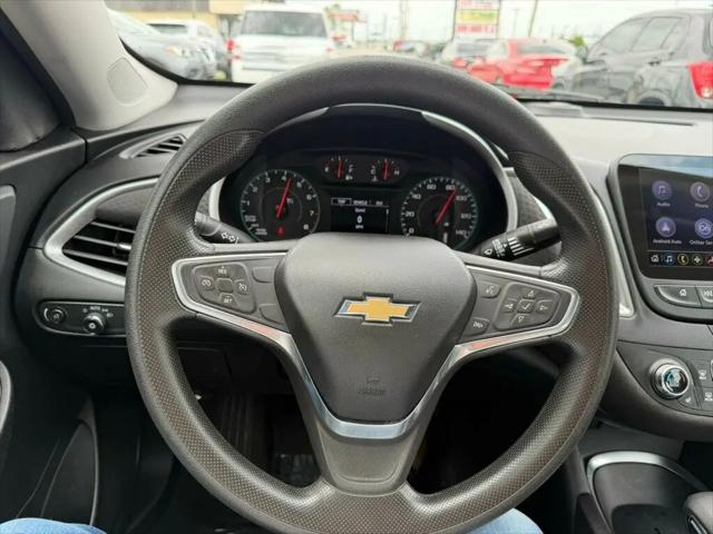 2022 Chevrolet Malibu FWD LT