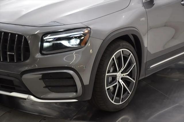 2026 Mercedes-Benz GLB 4MATIC