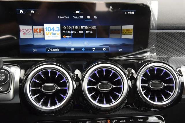 2026 Mercedes-Benz GLB 4MATIC