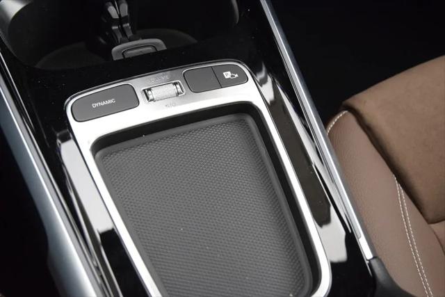 2026 Mercedes-Benz GLB 4MATIC
