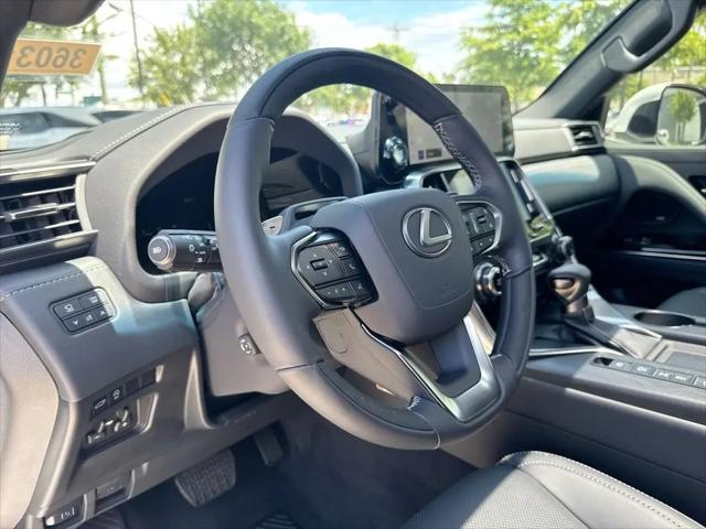 2026 Lexus LX Luxury