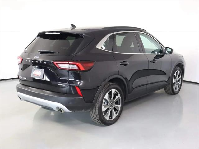 2025 Ford Escape Platinum