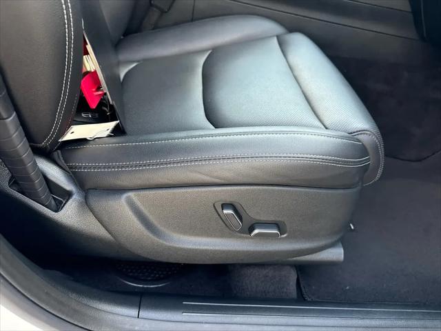 2025 Genesis GV70 2.5T AWD