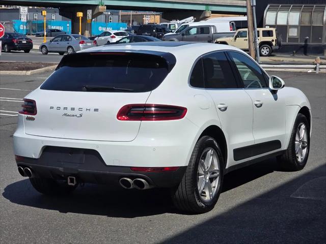 2016 Porsche Macan S
