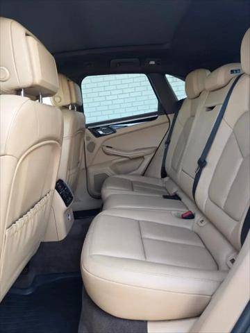 2016 Porsche Macan S