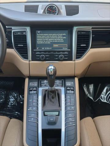 2016 Porsche Macan S