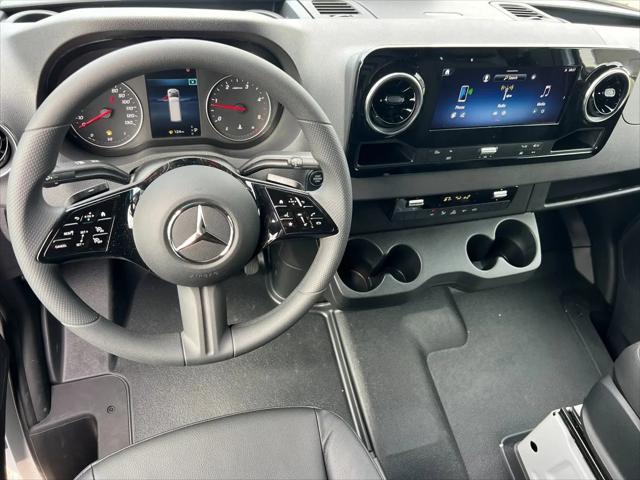 2026 Mercedes-Benz Sprinter 2500 Standard Roof 4-Cyl Diesel