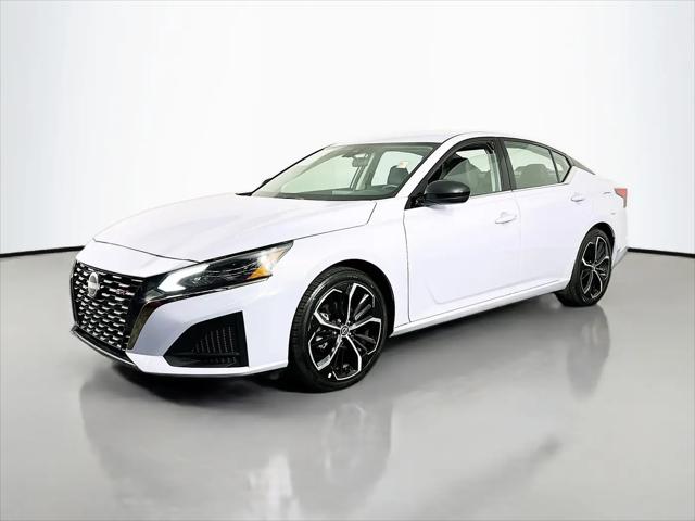 2024 Nissan Altima SR FWD