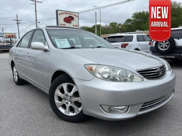 2005 Toyota Camry XLE V6 for sale in Gladstone, MO